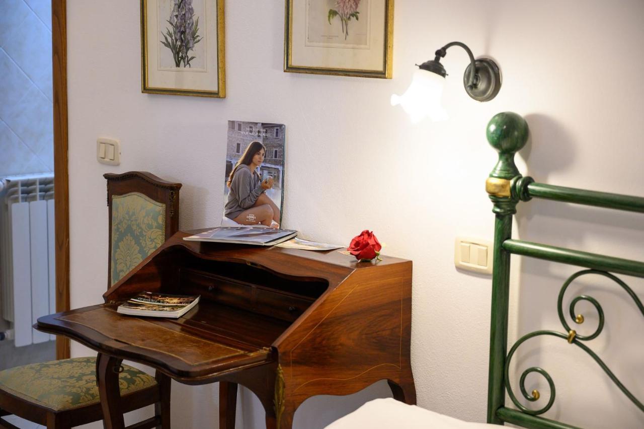 B&B Villa Giulia ซาตูร์เนีย ภายนอก รูปภาพ