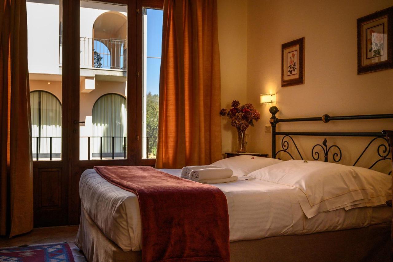 B&B Villa Giulia ซาตูร์เนีย ภายนอก รูปภาพ
