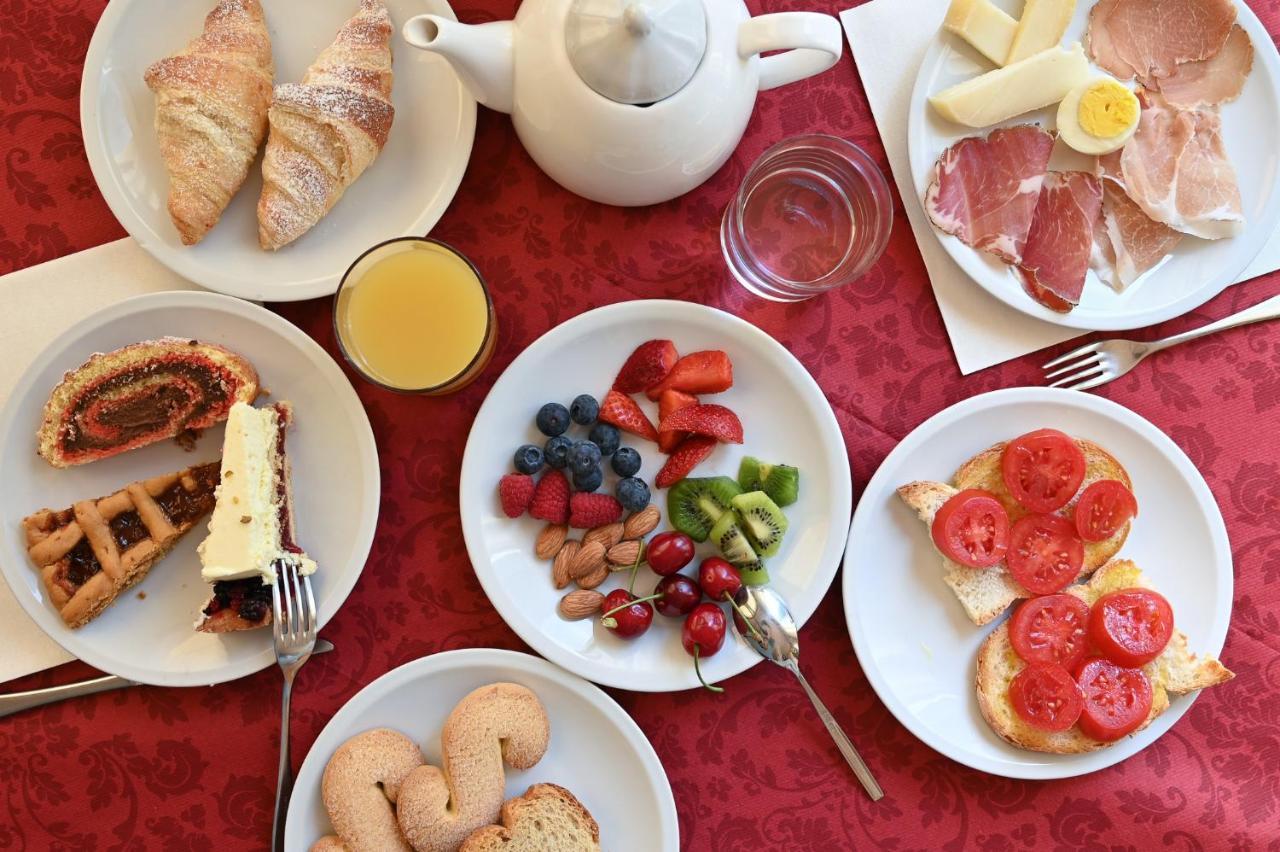 B&B Villa Giulia ซาตูร์เนีย ภายนอก รูปภาพ