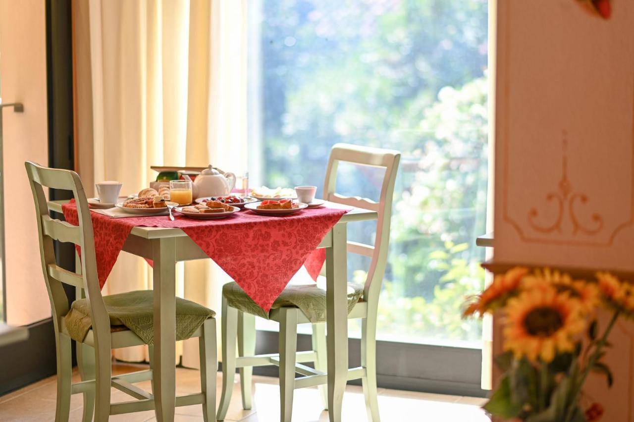 B&B Villa Giulia ซาตูร์เนีย ภายนอก รูปภาพ