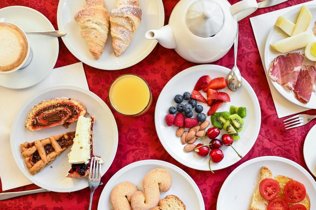 B&B Villa Giulia ซาตูร์เนีย ภายนอก รูปภาพ